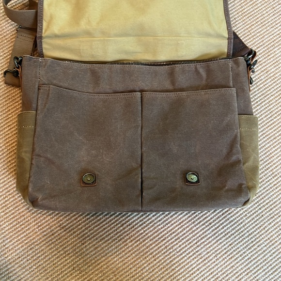 NEWHEY Waxed Canvas & Leather Laptop Messenger Bag - Picture 2 of 12